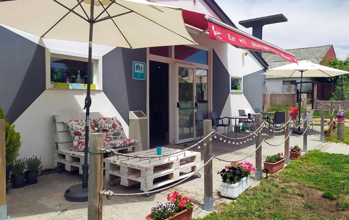 Albergue A Nave De Ferreira Ferreira  Ngoại thất bức ảnh